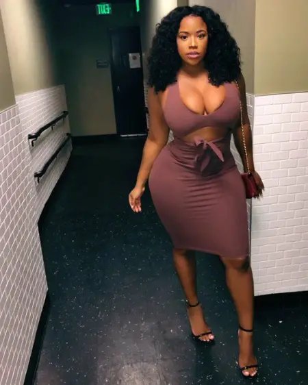 Am available for hookup both in