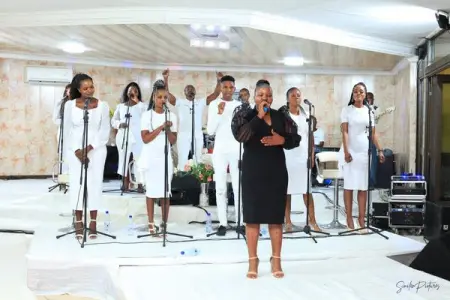 Praise and worship ministry... We introduce the 5 fold ministry in worship
Lagume