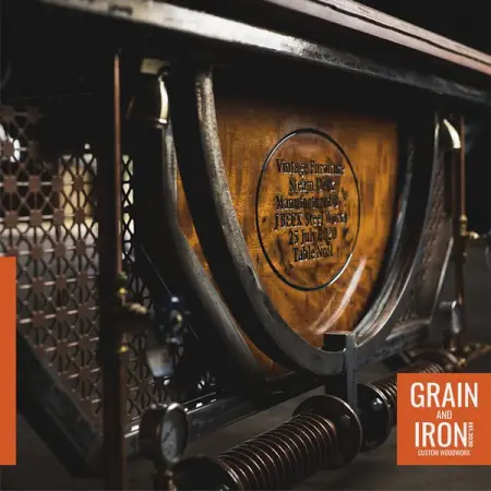 GRAINANDIRON.CO.ZA
The Steampunk  Crafted Desk
A fantasy combination of gauges, st