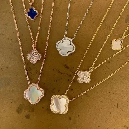 GYPSYCOLLECTIONS.CO.ZA
Clover Necklaces
Sterling Silver
Shop Now
Sterling Silver