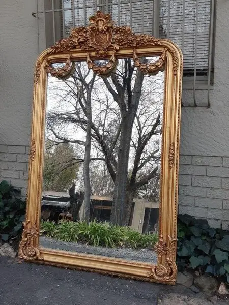 THECROWNCOLLECTION.CO.ZA
We deliver to your door
Contact Us
 