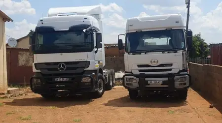 Horse available for rental.
No cross border
072 109 4466
LuX CS investments
Truck Rental
Se