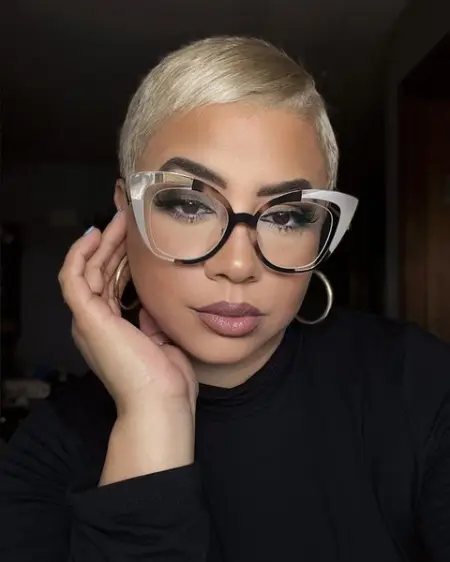 Do what feels good.

 Glasses from zeelool in the style Claus discount code jennifer_pixie
