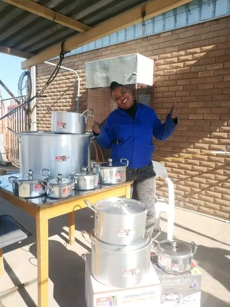 Im happy with my choice.
Bon Voyage Pots, Stronger handles, Better Pots! 100 Made