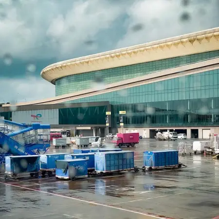 Adventures are the best way to learn. ...

razor24 airtravel peace innerp