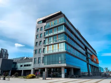 Dzie dobry!  W kocu nadszed ten dugo wyczekiwany dzie, ju dzi rozpoczynamy wito m