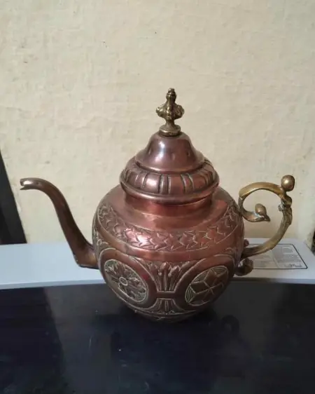    .  .    .         24h - 600,00 ..

Belle Pice antique pour dcoration
