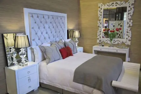 HOMEFLAIR.CO.ZA
Headboards and pedestals
Contact Us
 