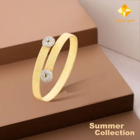 FB.COM
Gold bangle
Send Message
 