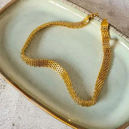 JAMESJEWELLERY.CO.ZA
Mesh Choker
Learn More
 