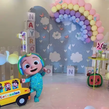 EVENT PLANNING
We provide event planning services birthday parties, henna, 