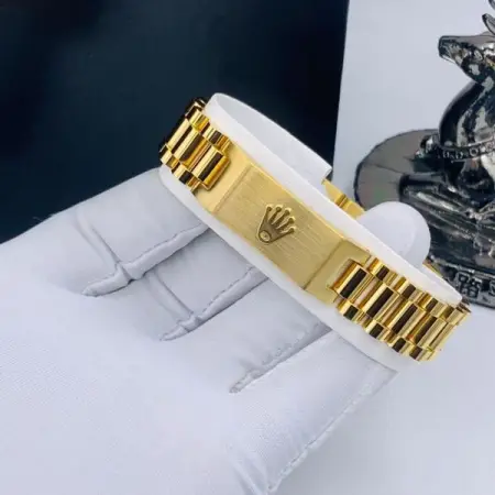 API.WHATSAPP.COM
4,500
Send WhatsApp Message
 