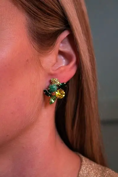 GILLHAYHOE.COM
Camelia Clusters
Shop Now
 