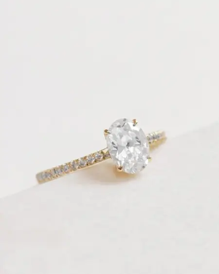 Le solitaire Eva, un design classique intemporel qui vous accompagne au quotidien 

Solit