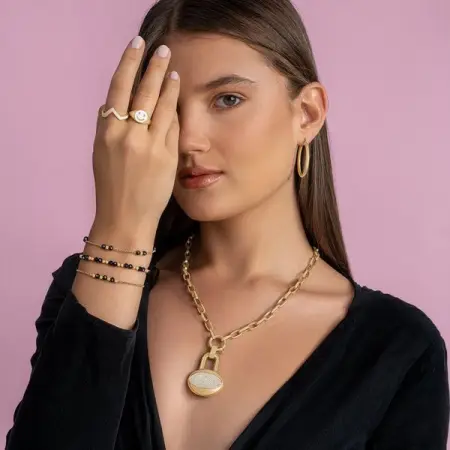 Jewelry compliments every look!
Let your style speak for you, and choose f