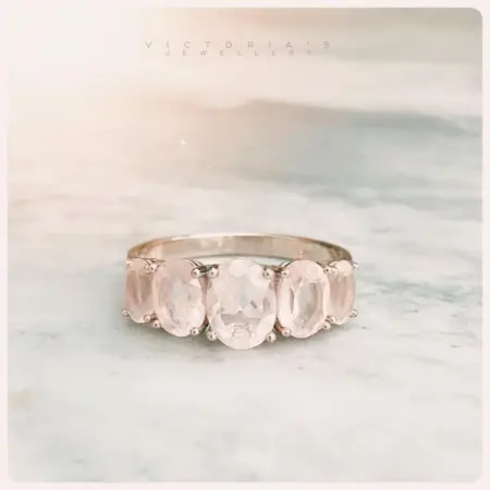  
Our Somerset West gallery has been re-stocked with the perfect winter-warmers. 
Find 