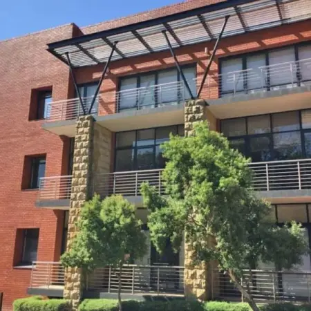 FIRZTREALTY.LPAGES.CO
R30,800,000  1,741m Building For Sale in Sandton Central
G