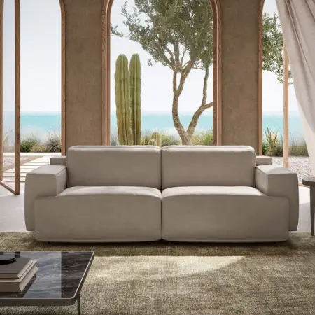 The linearity and geometric shapes of Iago create an astounding aesthe