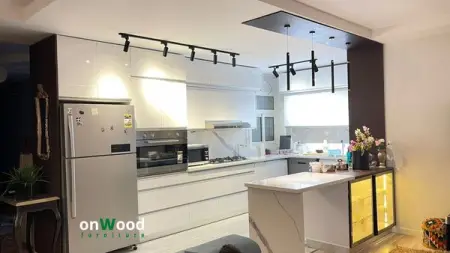                       .
API.WHATSAPP.COM
  30
Send WhatsApp Message