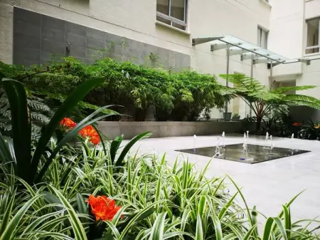 ALD.LAND
Atrium Gardens
Learn More
 