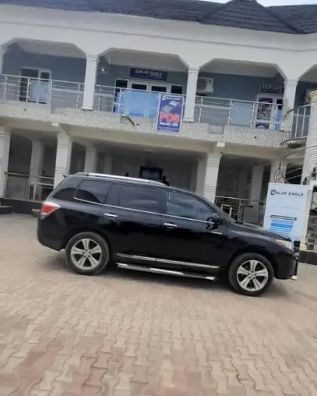 Luxury comes with comfort..
Call or message us today!
Blue Eagle Car Rental Se