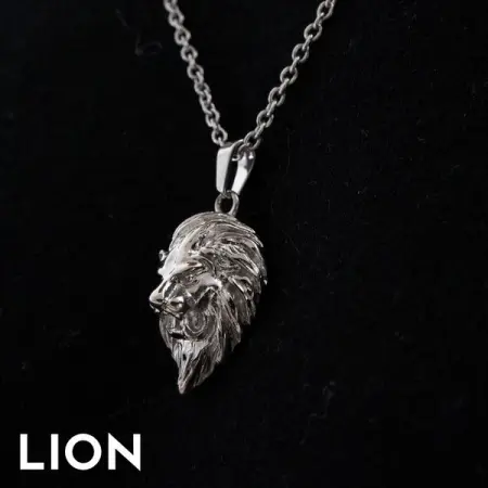 CRAFTDtoLast
Shop Now
Chain included