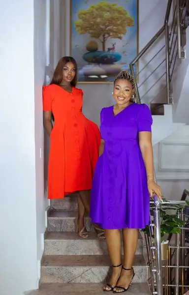 AJLFASHION.COM
Button Down Flare Dress
Pop of color, retro and pockets..what more could y