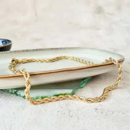 JAMESJEWELLERY.CO.ZA
Twisty Necklace
Learn More
 