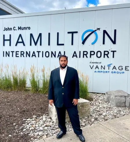 BACK ON CANADIAN SOIL and at my favourite Airport Breakfast place in Canada! The