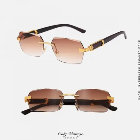 ONLY-VINTAGE.COM
Free Shipping - Guan
Discover more
Shop Now
Discover more