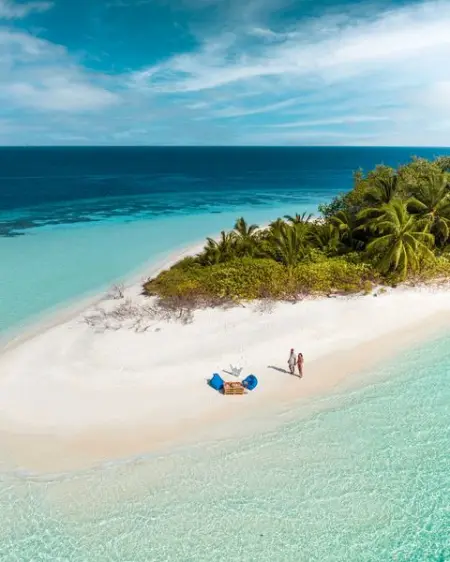 MOMENTS.MARRIOTTBONVOY.COM
Gaathafushi Castaway Experience
Explore the Maldives
Learn More