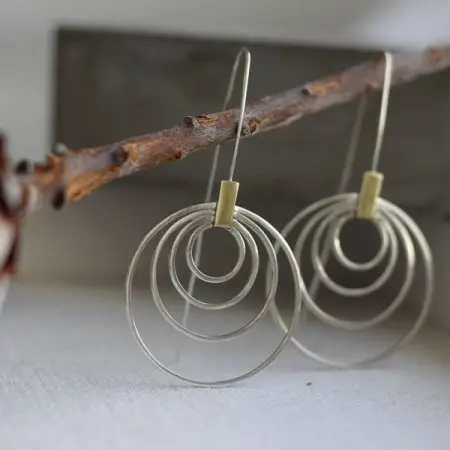 LOUISEANDI.CO.ZA
Earrings
Shop Now
 