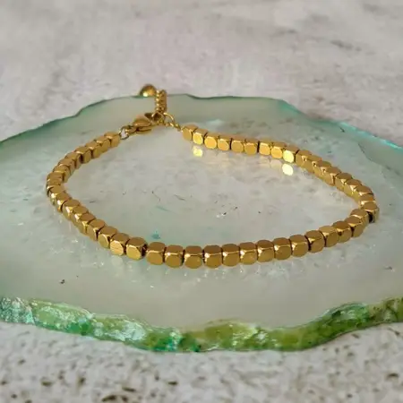 JAMESJEWELLERY.CO.ZA
Kelly Bracelet
Learn More
 