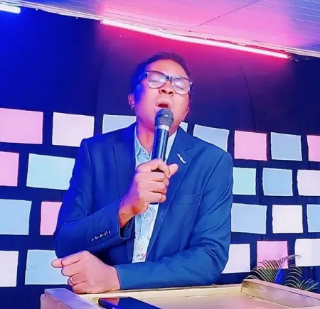 Apostle Andrew Chijioke is a sound teacher of Gods word...A Prophet of God with healing