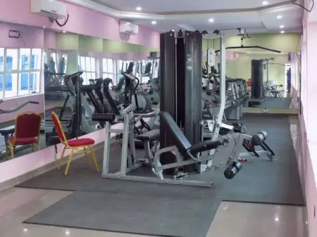 ROYALROCKHOTEL.COM
Learn More
 