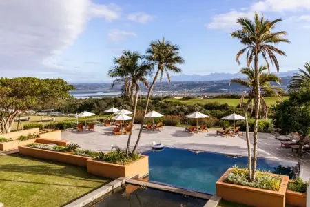 PEZULAHOTEL.COM
Relax In An Active Paradise
Book Directly Online  Save
Book Now
B