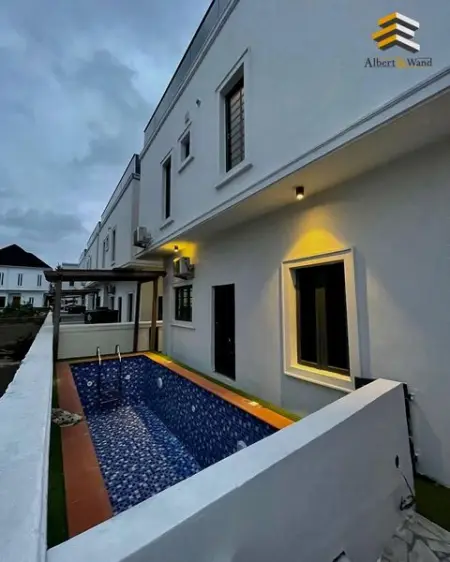 API.WHATSAPP.COM
Lets Meet At The Pool
Drinks, splash and chill
Send Wha