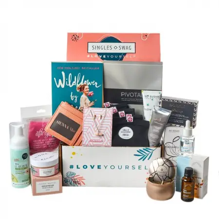 SINGLESSWAG.COM
Mega Mystery Box - 15 products and 450 retail value
50 O