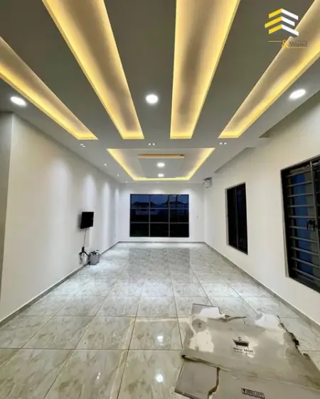 API.WHATSAPP.COM
Classy Living Room
Live the way you deserve
Send WhatsA