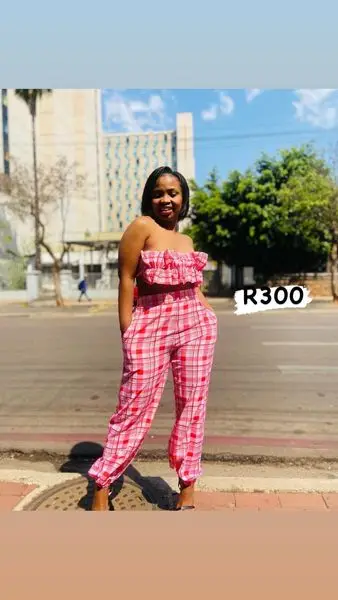 R300
INSTAGRAM.COM
lifestyle.botique
Send Message
