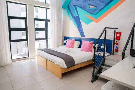 Mojo Hotel brings you luxury at affordable prices.  Our spacious, open-plan 4-Bed De