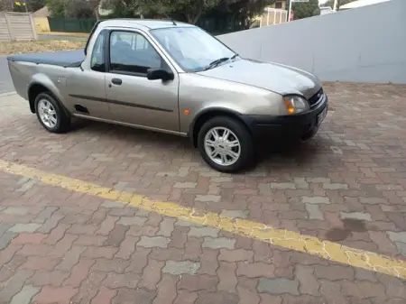 FORD BANTAM 1.3i XL ROCAM 2004 ACORN FOR SALE - R57,000.00

FORD BANTAM 1.3i XL ROCAM 2