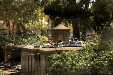 Once renowned as a recreational site for families and friends, St Geor