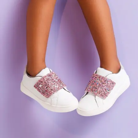 1 sneaker 100s of ways to wear it... Meet the worlds first infinitely i