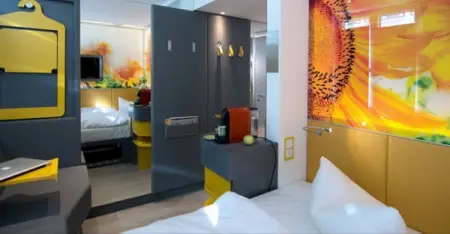 A Hotel like no other in Munich city centre! Enjoy free morning coffee and snacks.
AD.DOU