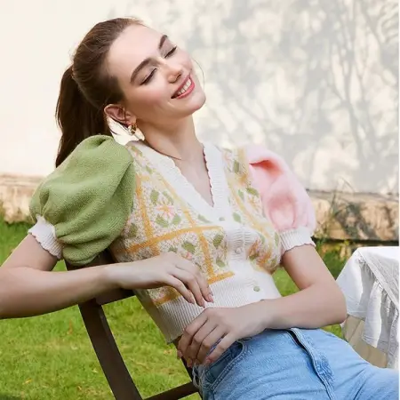 New Style Is Coming! 
25 OFF everything Code FALL25 
Shop Nowhttpsdeolina.com