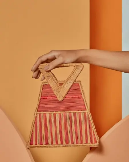 Our Elena bag in red and camel 
APAYA.ORG
APAYA
Shop now