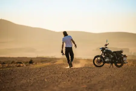 Explore South Africa on the iconic Royal Enfield motorcycle. Rentals  Coffee 