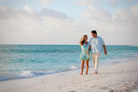 SUMMER AND FALL ESCAPE Book your stay for 3 nights or more, and save 25.  Click Ge