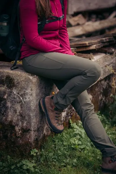 NEW! Ascent hiking pants! Combining the comfort of leggings with the versatility o